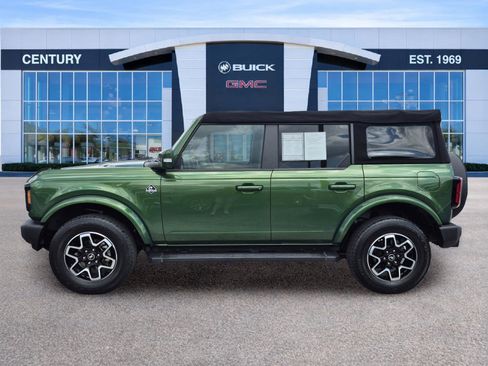 Used 2022 Ford Bronco Outer Banks AWD/4WD image 7