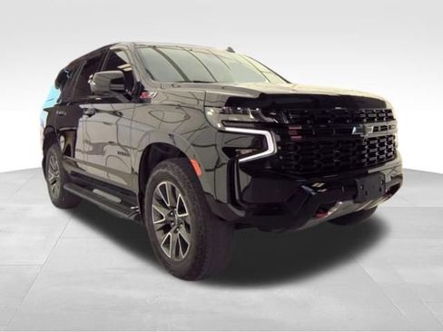 Used 2023 Chevrolet Tahoe Z71 w/ Luxury Package AWD/4WD image 8