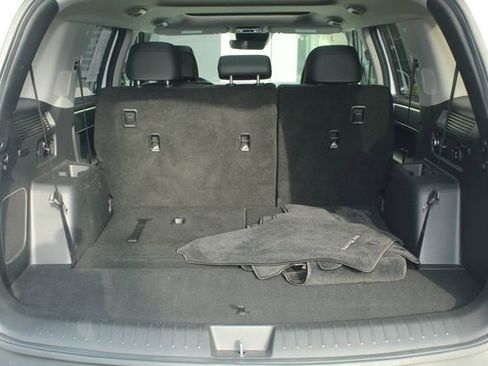 Used 2024 Hyundai Santa Fe Limited image 12