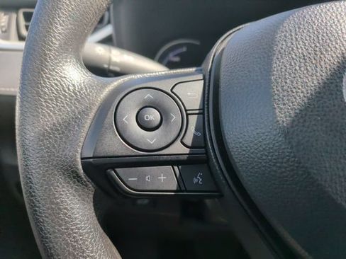 Used 2025 Toyota RAV4 XLE w/ Convenience Package AWD/4WD image 19