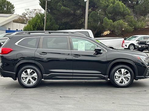 Used 2024 Subaru Ascent Premium w/ Convenience Package AWD/4WD image 3