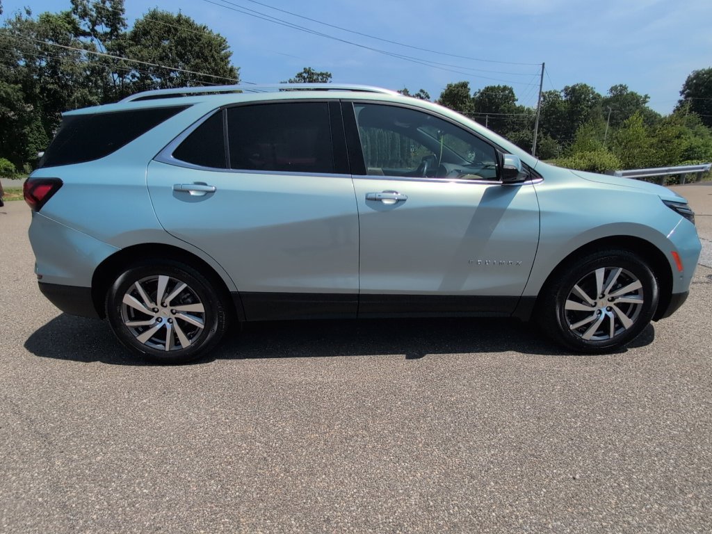 Used 2022 Chevrolet Equinox Premier AWD/4WD image 8