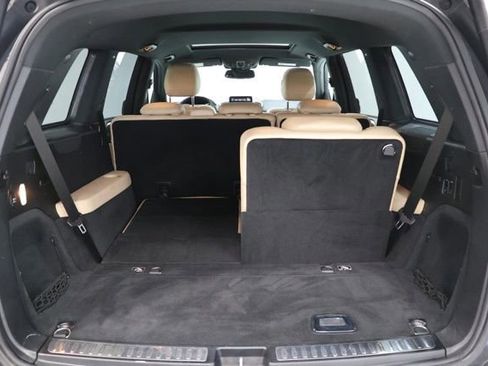Used 2017 Mercedes-Benz GLS 450 4MATIC image 34