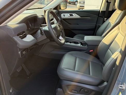 New 2026 Ford Explorer Active w/ Active Comfort Package AWD/4WD image 22