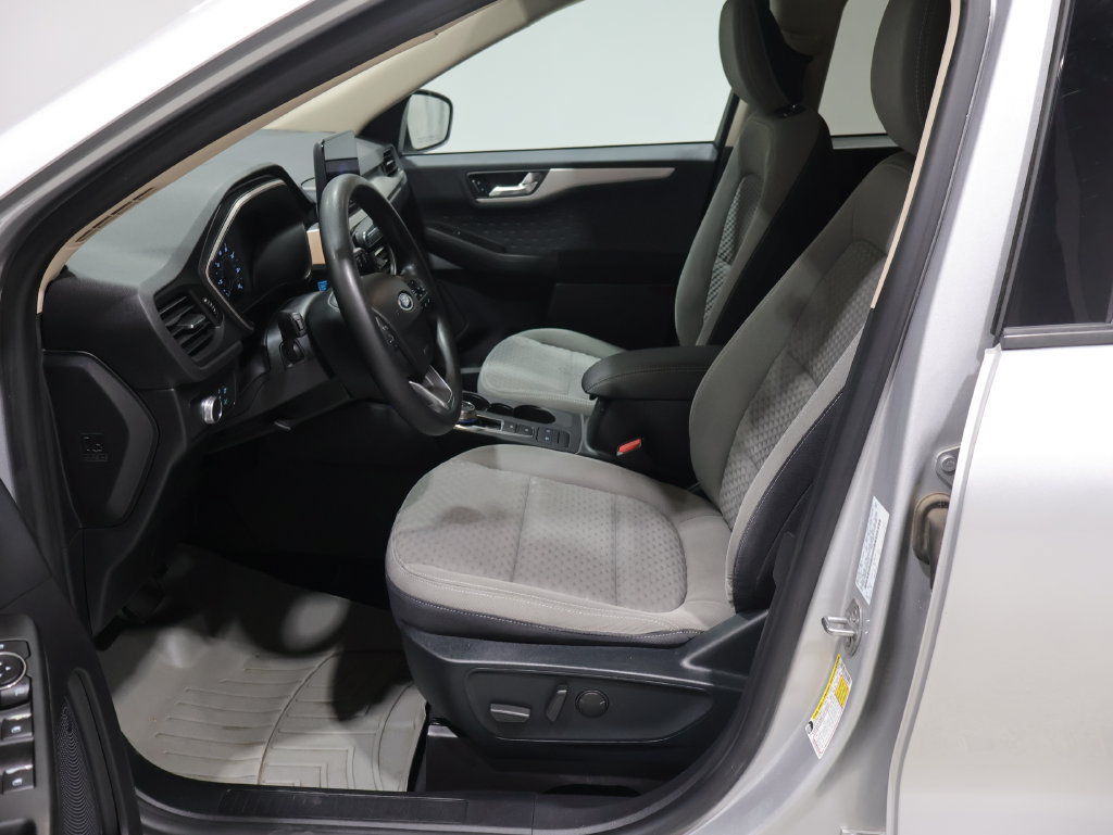 Used 2020 Ford Escape SE AWD/4WD image 9