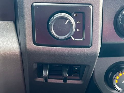 Used 2020 Ford F350 XL w/ Power Equipment Group image 30