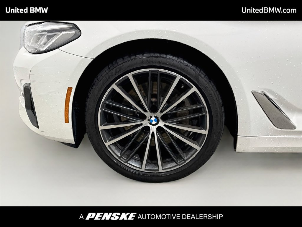 Certified 2023 BMW 530i w/ Premium Package RWD image 9