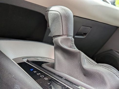 Certified 2020 Toyota Corolla L FWD image 15