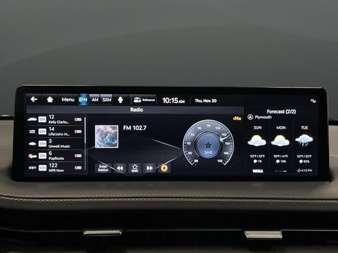 Used 2025 Genesis GV70 2.5T w/ Sport Prestige Package image 20