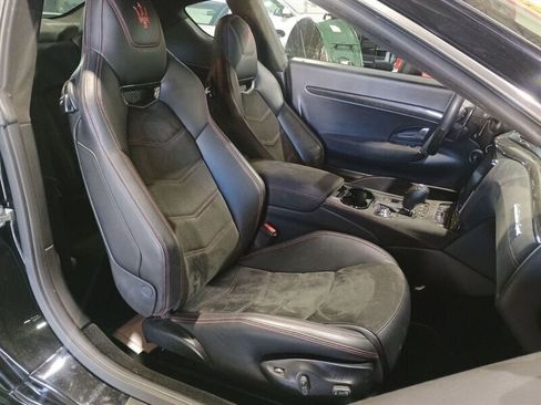 Used 2018 Maserati GranTurismo Sport image 23