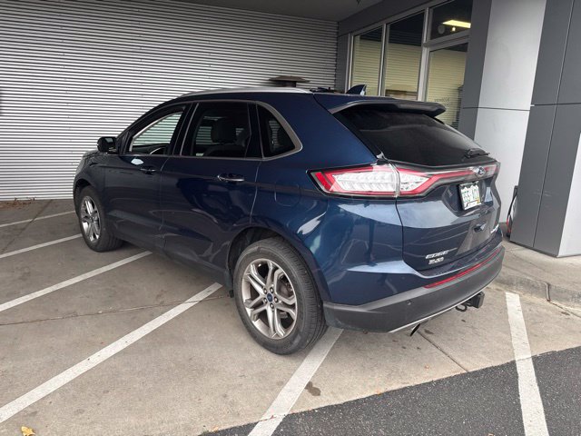 Used 2017 Ford Edge Titanium w/ Technology Package AWD/4WD image 3