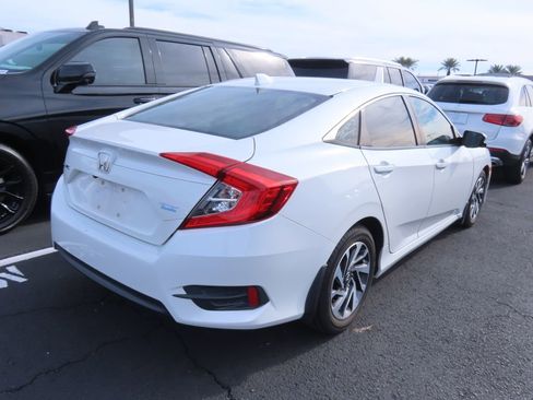 Certified 2017 Honda Civic EX image 4