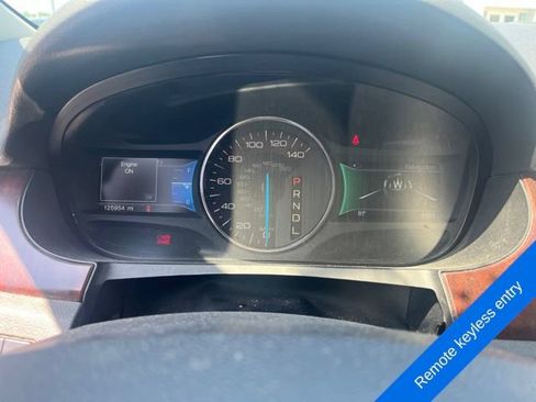 Used 2014 Ford Edge Limited w/ Driver Entry Package FWD image 11