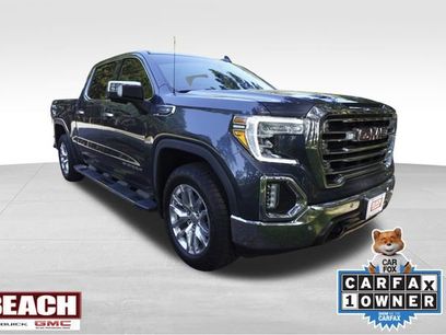 Used 2021 GMC Sierra 1500 SLT w/ SLT Convenience Package