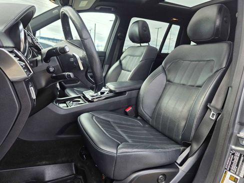 Used 2019 Mercedes-Benz GLS 450 4MATIC image 24