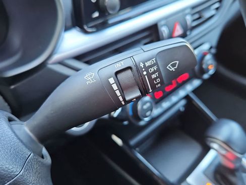 Used 2022 Kia Forte GT-Line w/ GT-Line Premium Package FWD image 26