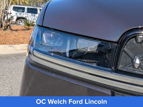 Certified 2025 Lincoln Navigator Black Label AWD/4WD image 12