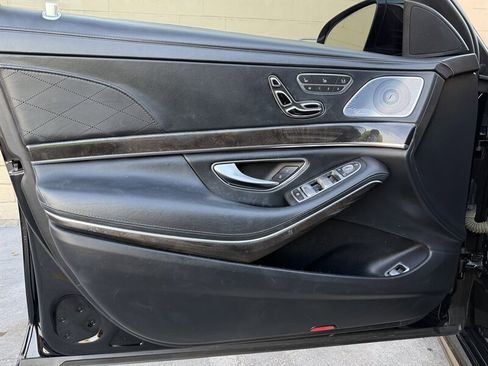 Used 2015 Mercedes-Benz S 550 Sedan image 26