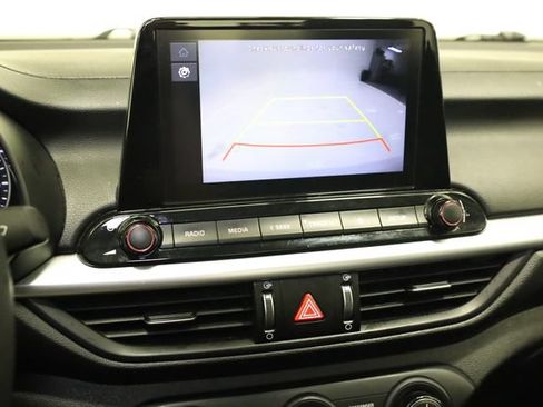 Used 2023 Kia Forte LXS FWD image 17