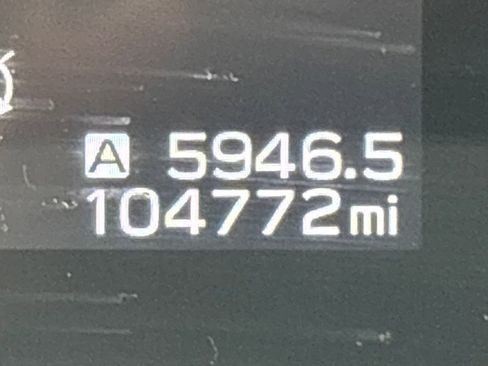 Used 2023 Subaru Outback Premium image 21