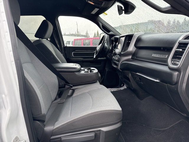 Used 2024 RAM 3500 Big Horn AWD/4WD image 11