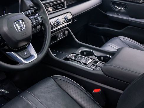 Certified 2023 Honda Pilot Elite image 13