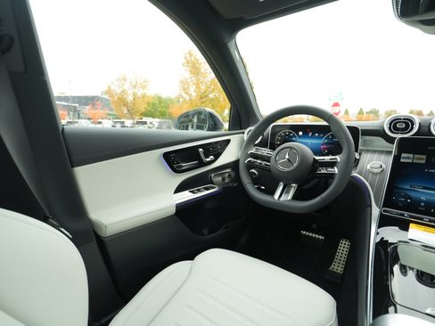 New 2026 Mercedes-Benz GLC 300 4MATIC image 19