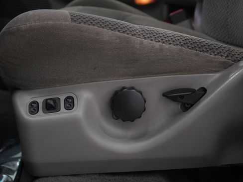 Used 2001 Ford F150 XLT image 22