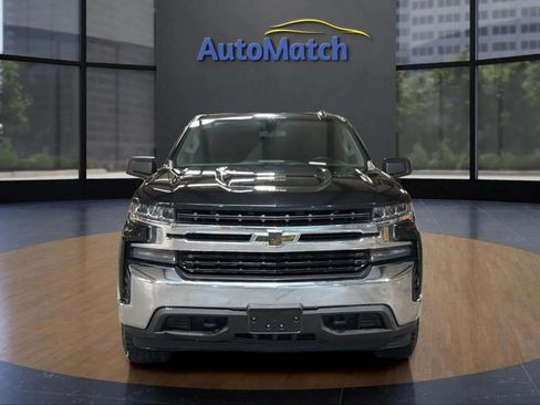Used 2021 Chevrolet Silverado 1500 LT AWD/4WD image 2