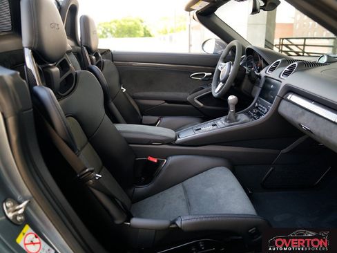 Used 2025 Porsche 718 Boxster GTS image 29