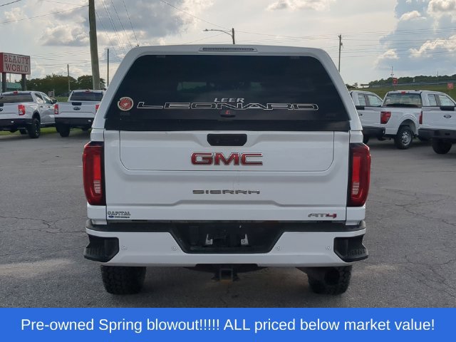 Used 2022 GMC Sierra 2500 AT4 w/ AT4 Premium Plus Package AWD/4WD image 12