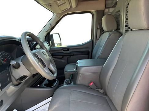 Used 2021 Nissan NV 2500 SV w/ Navigation Package RWD image 11