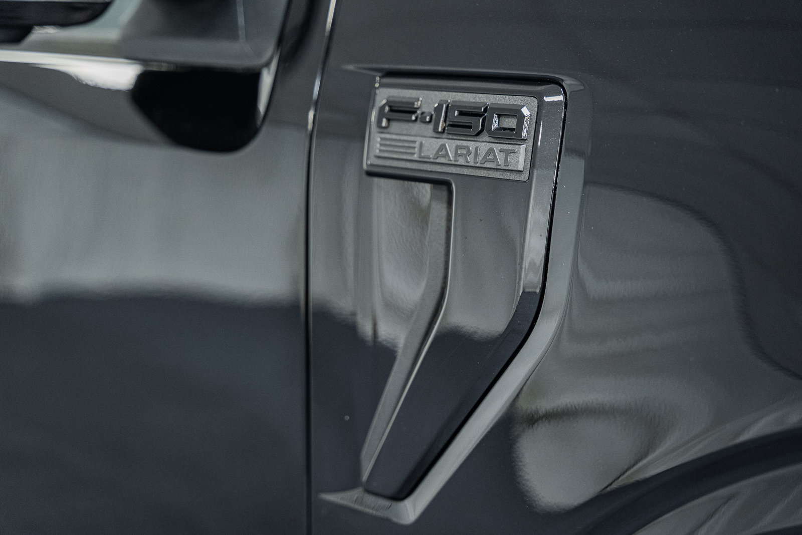 Certified 2025 Ford F150 Lariat AWD/4WD image 9