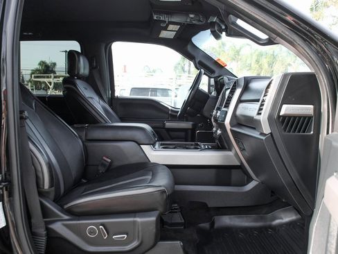 Used 2018 Ford F350 Platinum w/ Platinum Ultimate Package image 47