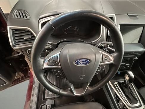 Used 2018 Ford Edge SEL w/ Equipment Group 201A image 12