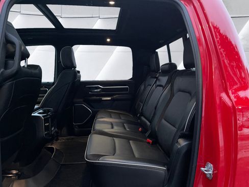 Used 2021 RAM 1500 Laramie w/ Night Edition image 14