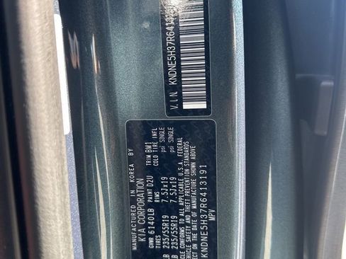 Used 2024 Kia Carnival SX Prestige image 39