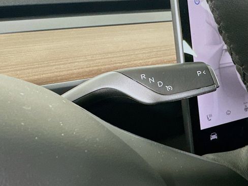 Used 2023 Tesla Model 3 Standard Range RWD image 23