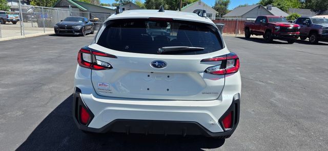 Used 2025 Subaru Crosstrek 2.5i Premium AWD/4WD image 5