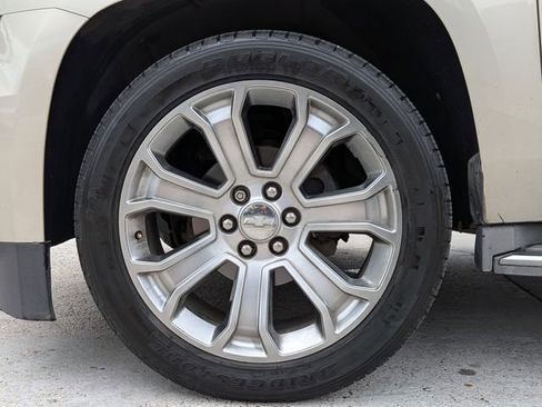 Used 2015 Chevrolet Tahoe LTZ image 9