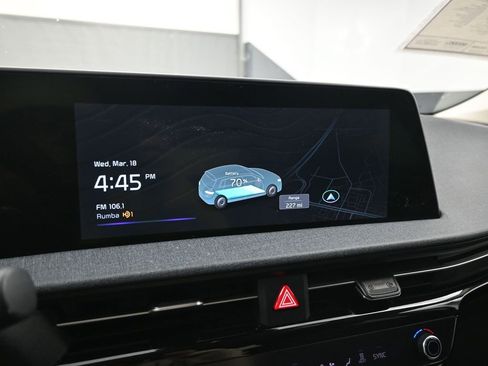 Used 2022 Kia EV6 Wind image 10