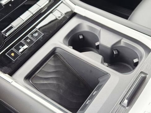 Certified 2026 Nissan Armada SV image 25