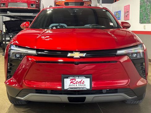 Used 2024 Chevrolet Blazer EV LT AWD/4WD image 37