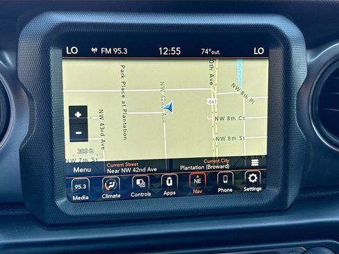 Used 2021 Jeep Wrangler Sport AWD/4WD image 14