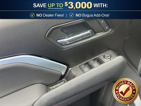 Used 2024 Chevrolet Colorado Z71 w/ Z71 Convenience Package 2 AWD/4WD image 16