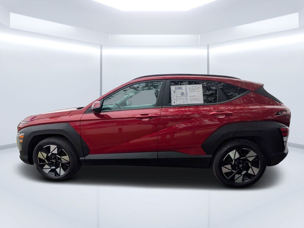 Used 2025 Hyundai Kona SEL FWD image 5