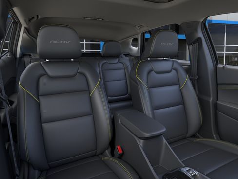 New 2026 Chevrolet Trax ACTIV w/ Sunroof Package FWD image 42