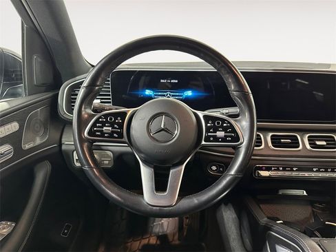 Used 2023 Mercedes-Benz GLS 450 4MATIC image 12