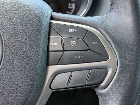 Used 2019 Jeep Grand Cherokee Limited RWD image 28