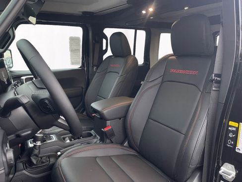 New 2026 Jeep Wrangler Rubicon image 9